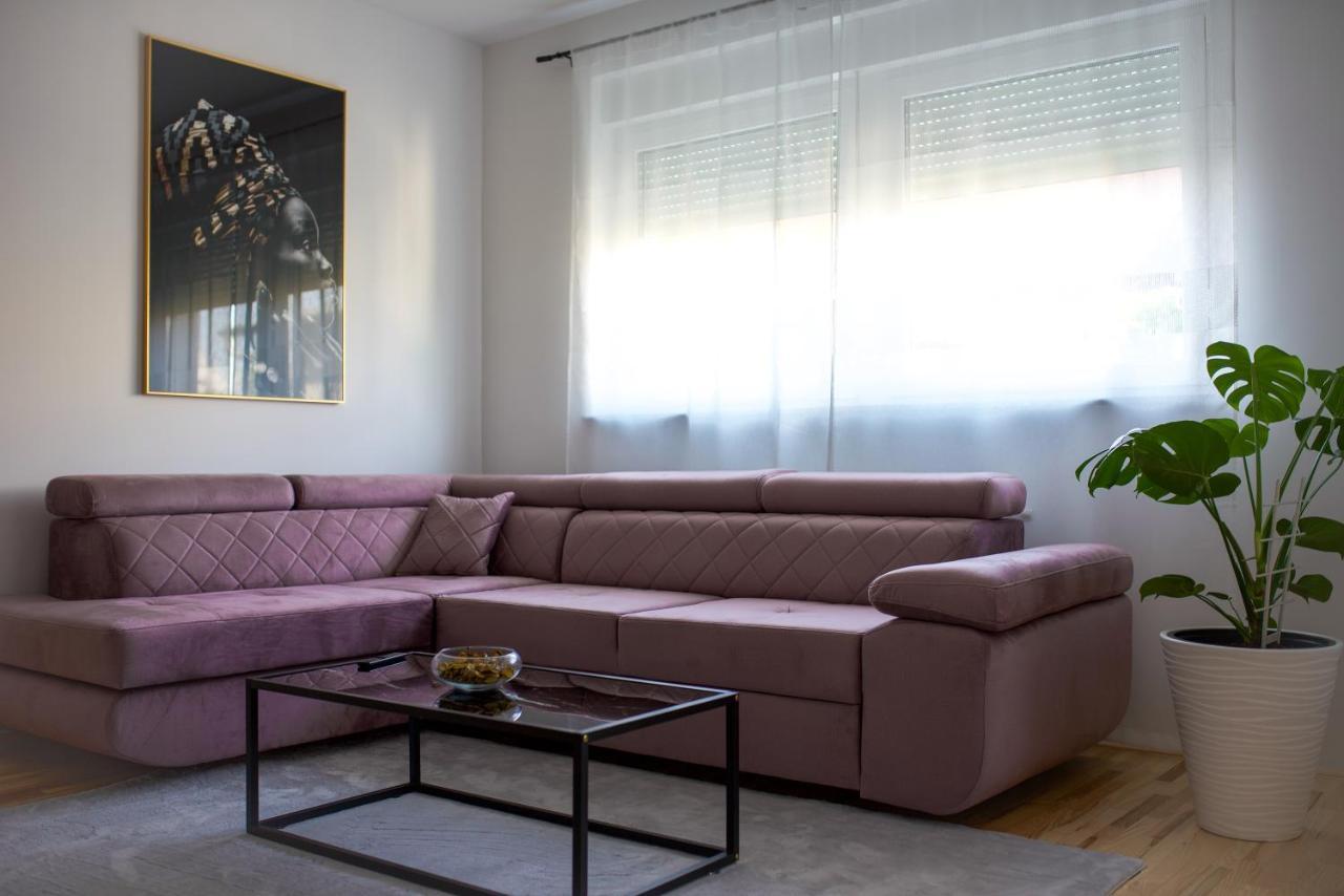 Apartman Plum - Self Check In, Free Parking Osijek Exterior photo